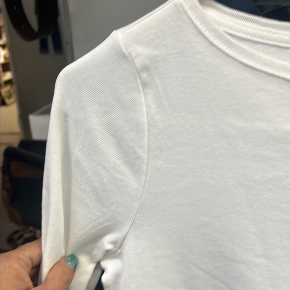 Women's White Top - Talbots - Picture 4 of 5